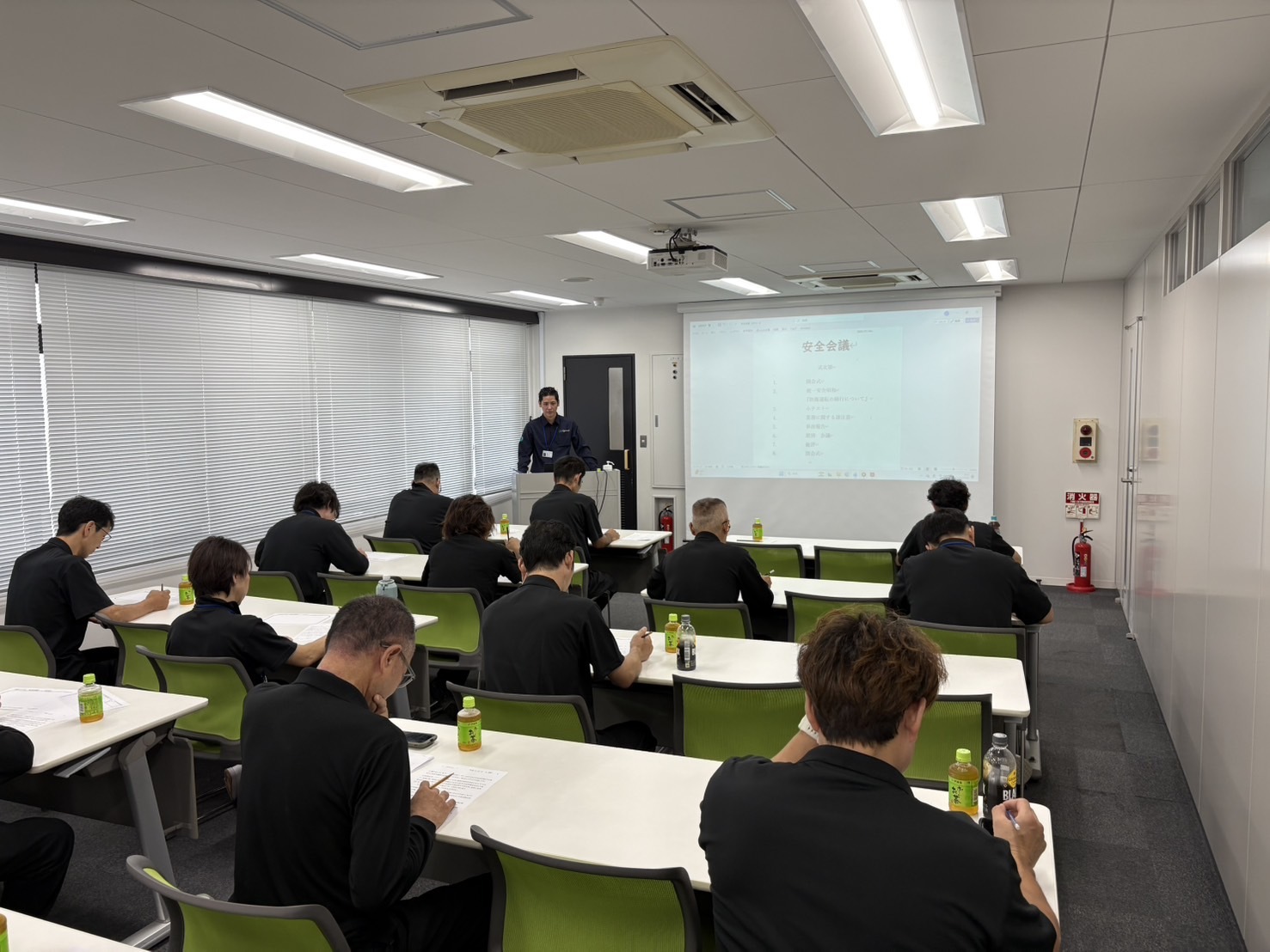 安全会議の開催【和光営業所】